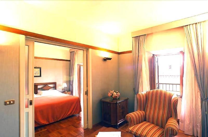 Hotel&Ristorante Miramonti Palazzo Storico Rieti Luaran gambar