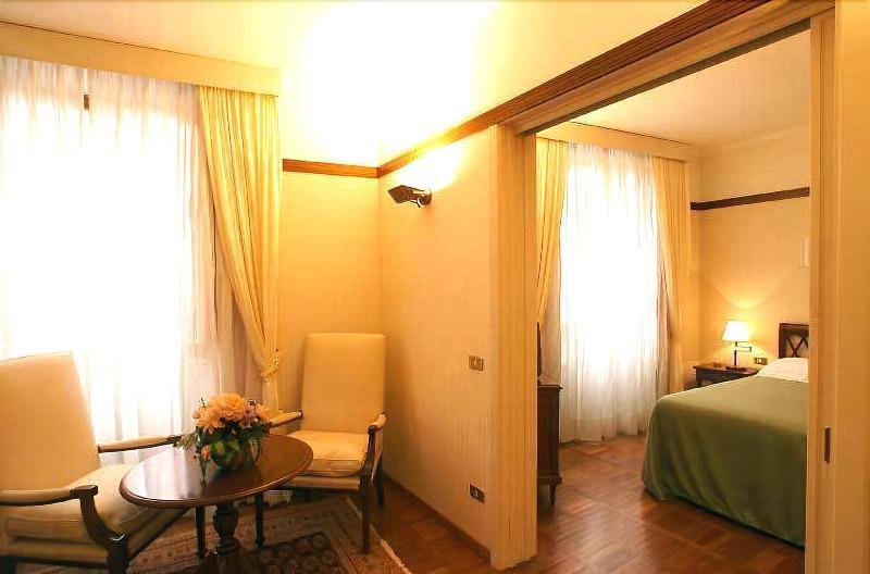 Hotel&Ristorante Miramonti Palazzo Storico Rieti Luaran gambar