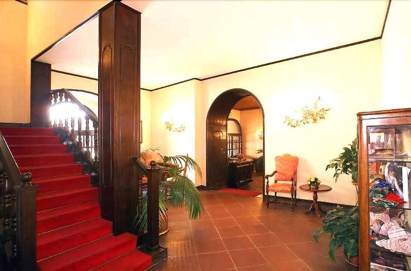 Hotel&Ristorante Miramonti Palazzo Storico Rieti Luaran gambar